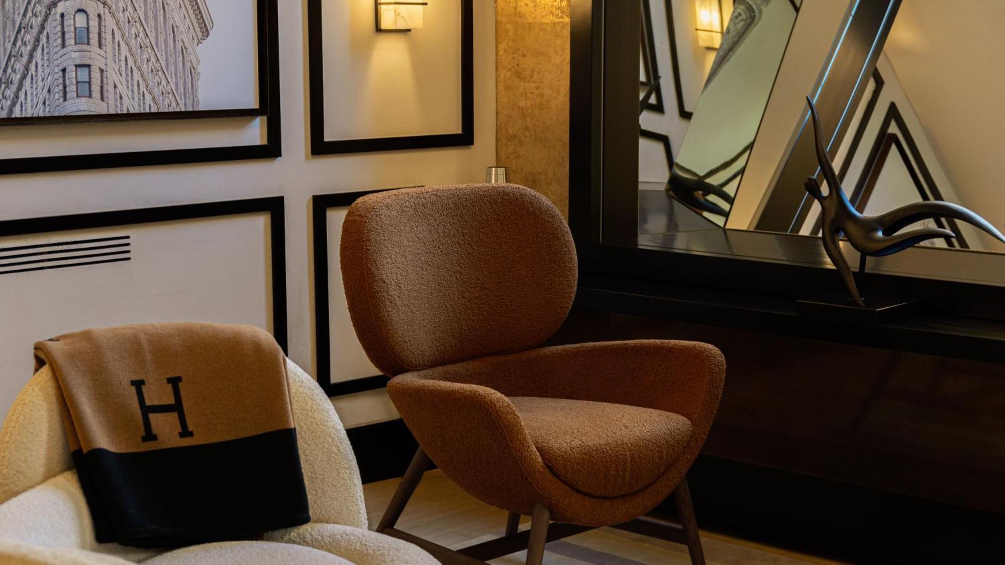 Luxury Borghese Loft Apartment